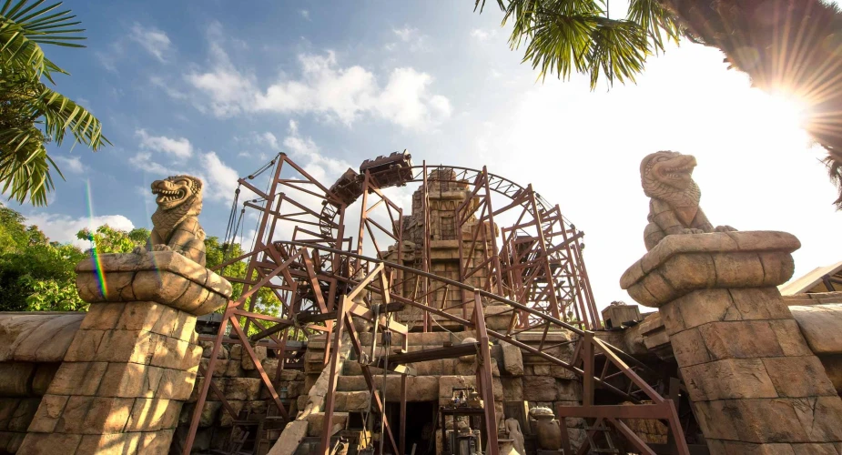 Attractions Attractions
